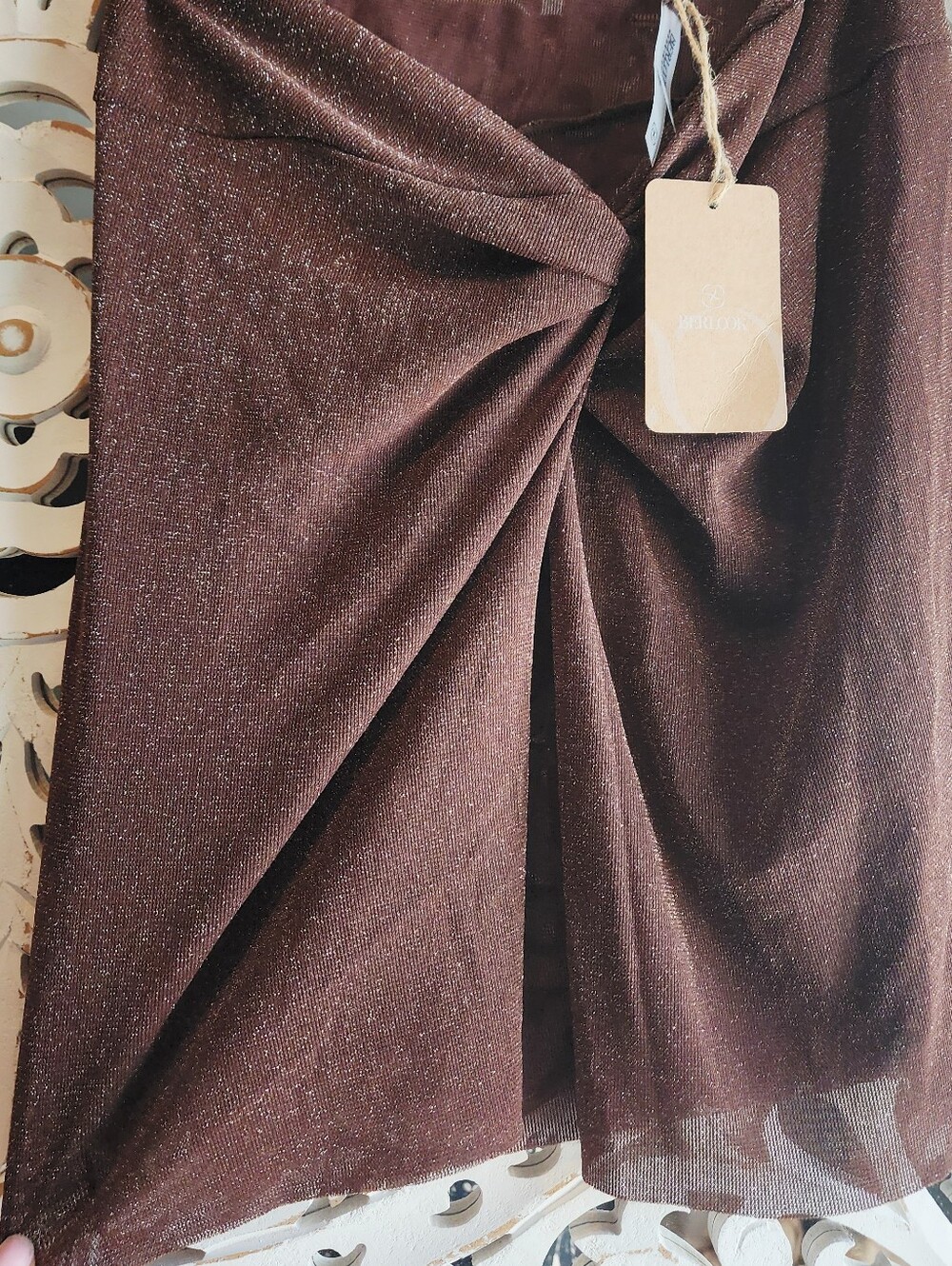 BERLOOK DARK COFFEE SHIMMER COVER UP SKIRT NWT WOMENS SIZE MEDIUM - Picture 5 of 16